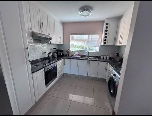 3 BEDROOM PROPERTY TO RENT IN MEER EN SEE